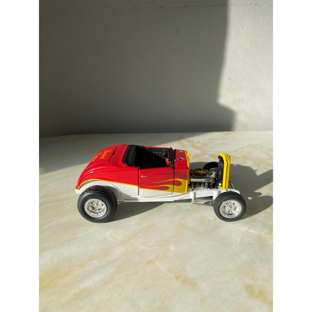 Vintage Ford Roadster Limited edition